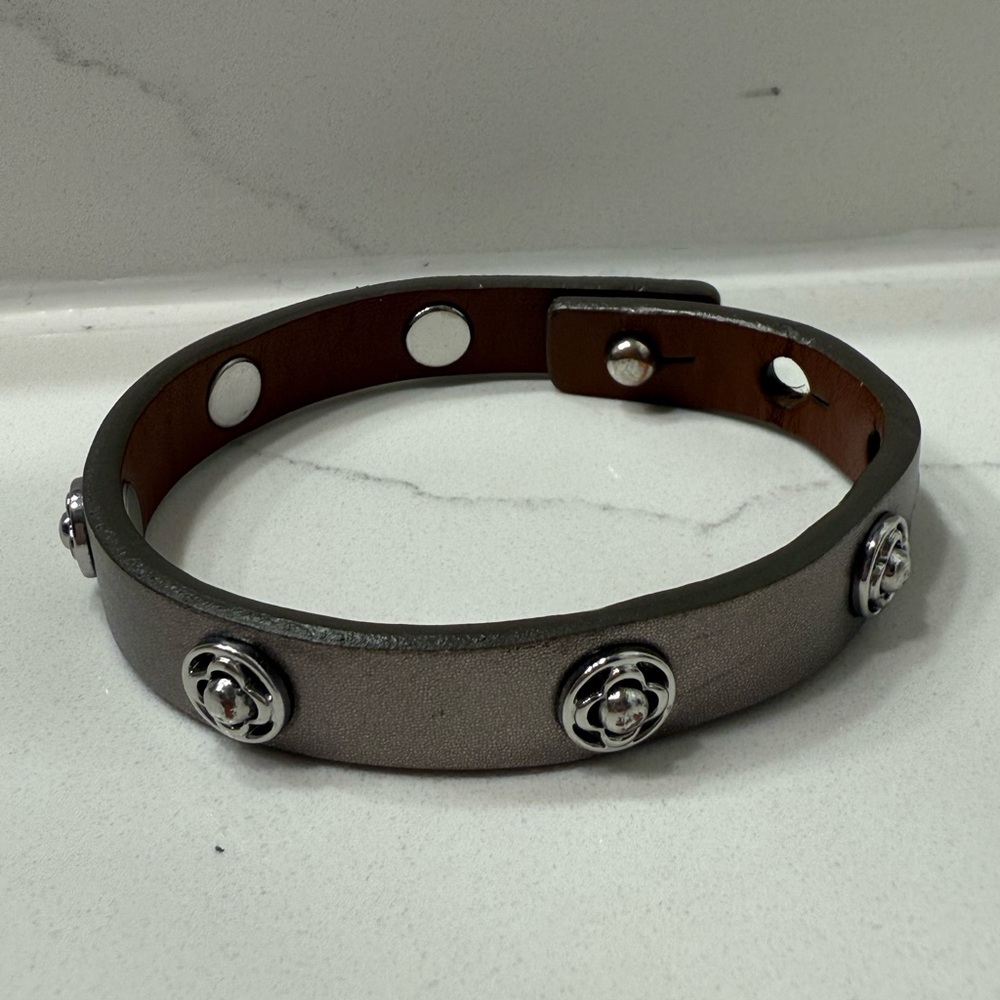Stella and Dot leather cuff 3 adjustable sizes